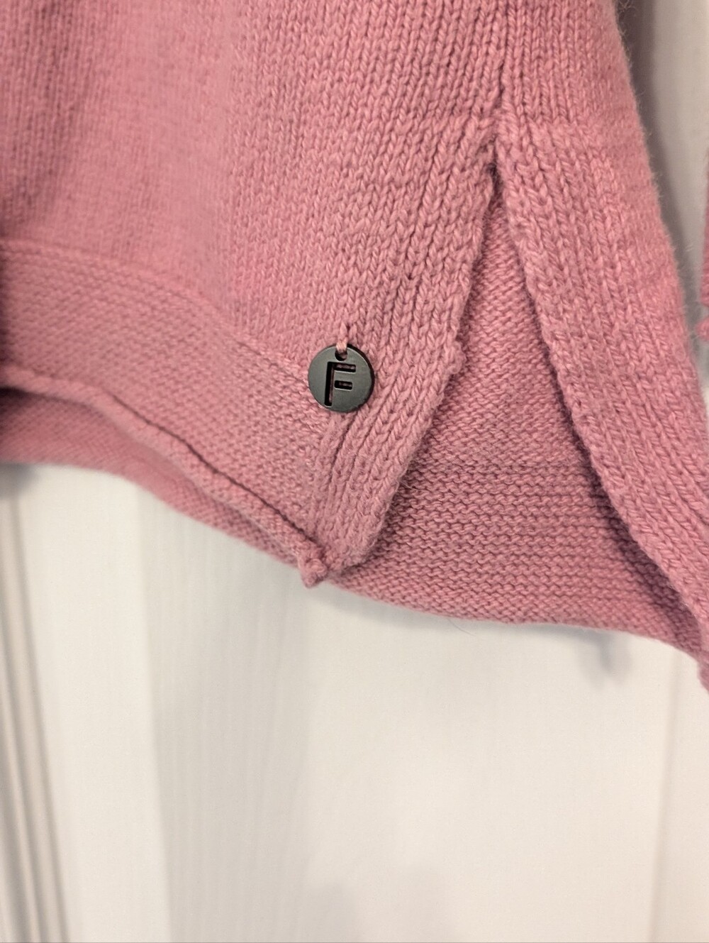 FOIL Pink Merino Wool Cotton Cable Fisherman Knit Sweater M Cross Applique Boho - Picture 4 of 8
